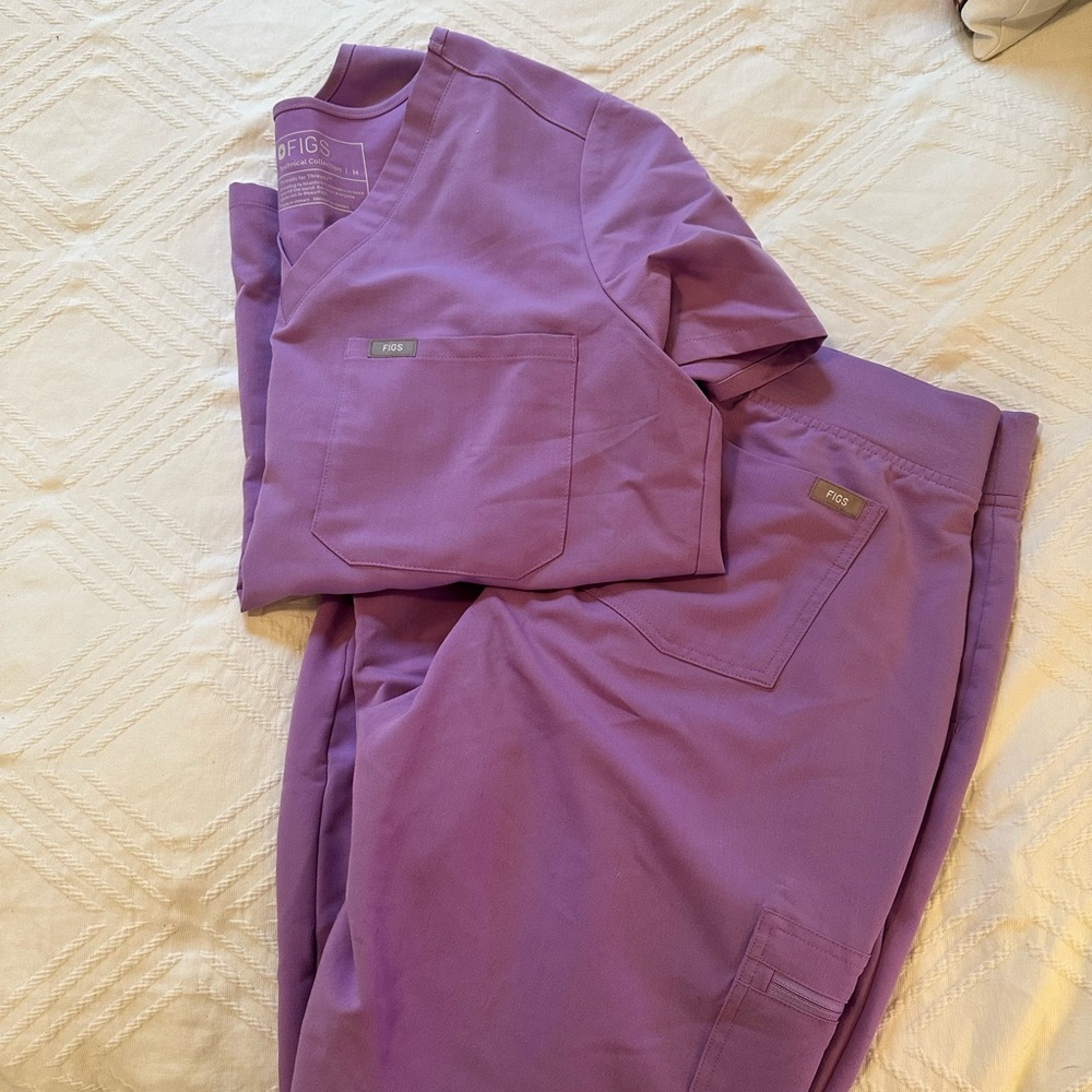 Figs Scrubs Set
